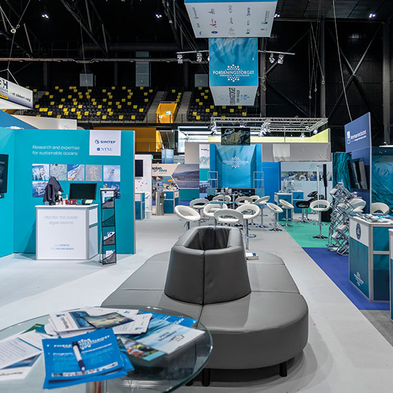 VIP Lounges